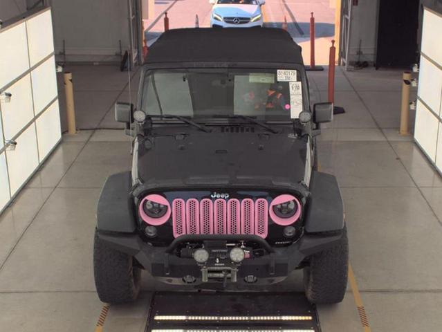 Photo of 2015 Black Clearcoat Jeep Wrangler