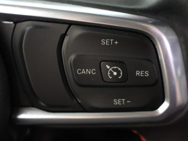 Photo of 2022 Granite Crystal Metallic Clearcoat Jeep Gladiator