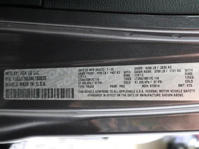 Photo of 2022 Granite Crystal Metallic Clearcoat Jeep Gladiator