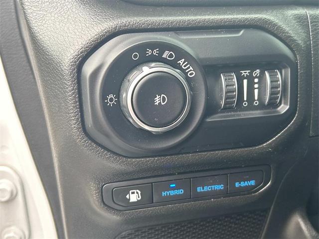 Photo of 2022 Bright White Clearcoat Jeep Wrangler Unlimited 4xe