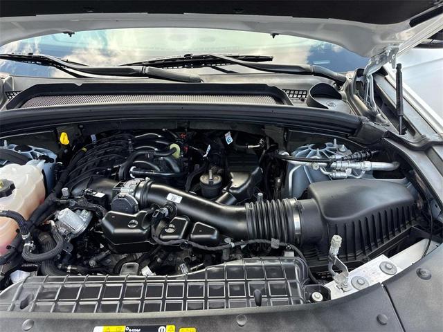 Photo of 2024 Bright White Clearcoat Jeep Grand Cherokee L
