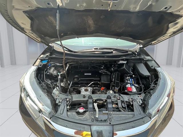 Photo of 2016 Gray Honda CR-V