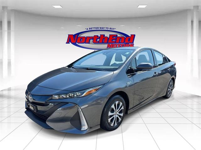 Photo of 2020 Magnetic Gray Metallic Toyota Prius Prime