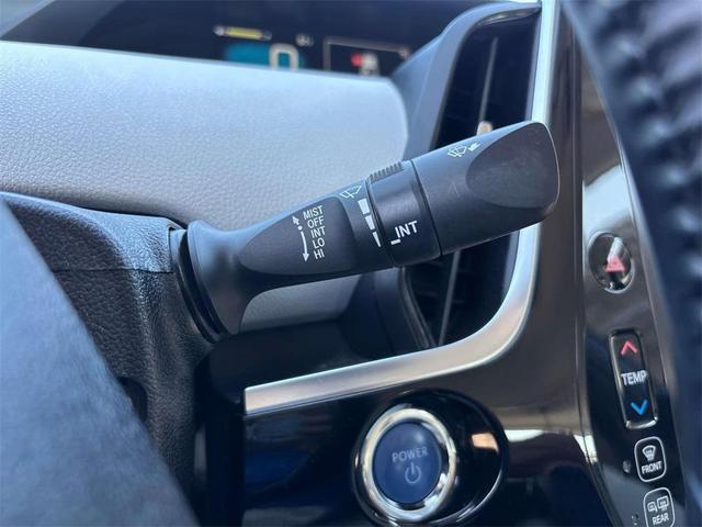 Photo of 2020 Magnetic Gray Metallic Toyota Prius Prime