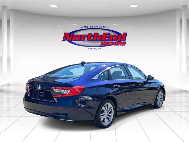 Photo of 2018 Obsidian Blue Pearl Honda Accord