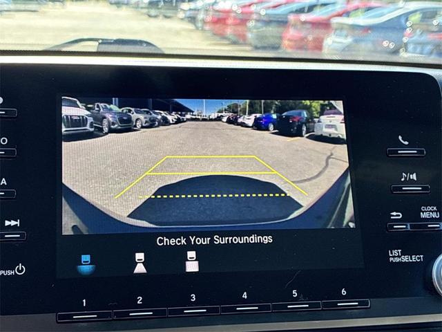 Photo of 2018 Obsidian Blue Pearl Honda Accord