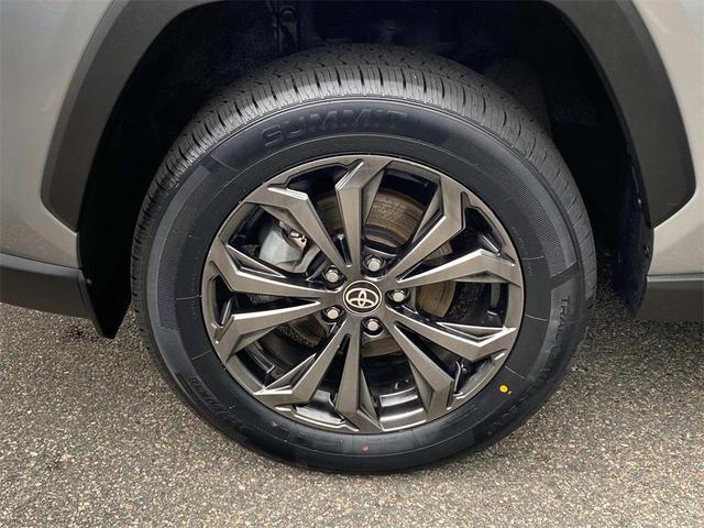 Photo of 2023 Silver Sky Metallic Toyota RAV4 Hybrid