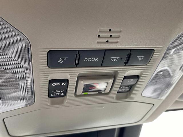 Photo of 2023 Silver Sky Metallic Toyota RAV4 Hybrid