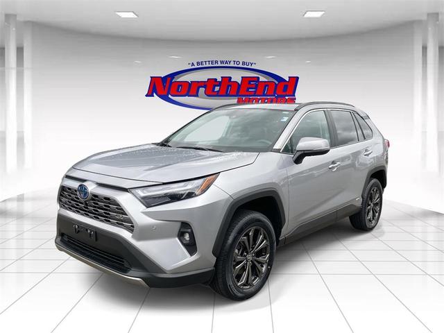 Photo of 2023 Silver Sky Metallic Toyota RAV4 Hybrid