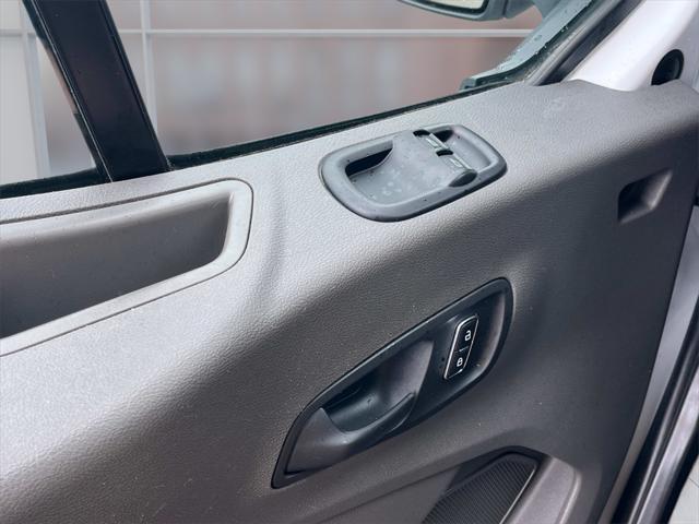 Photo of 2023 OXFORD WHITE Ford Transit-350
