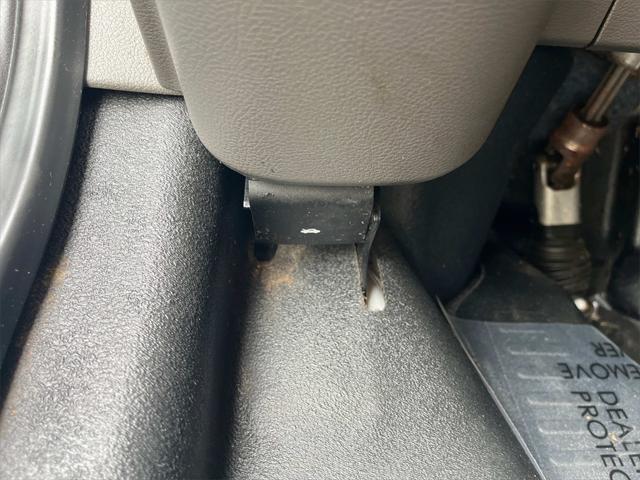 Photo of 2023 OXFORD WHITE Ford Transit-350