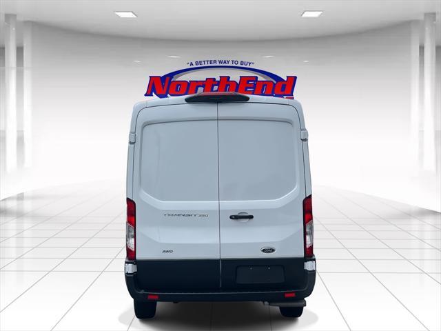 Photo of 2023 OXFORD WHITE Ford Transit-350