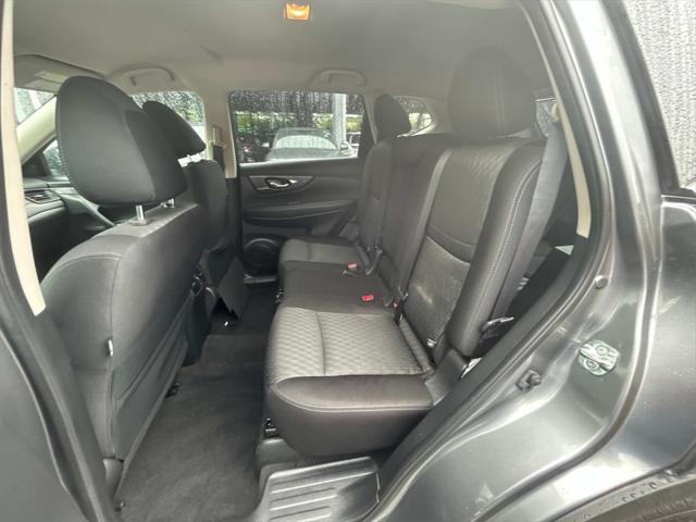 Photo of 2020 Gun Metallic Nissan Rogue