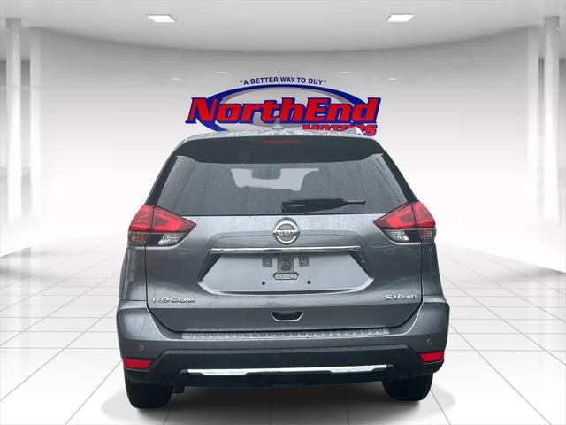 Photo of 2020 Gun Metallic Nissan Rogue