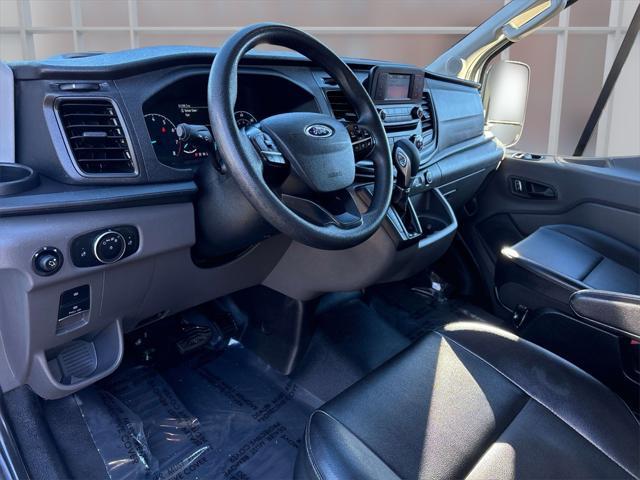 Photo of 2023 OXFORD WHITE Ford Transit-250
