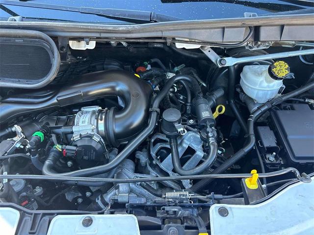 Photo of 2021 OXFORD WHITE Ford Transit-350