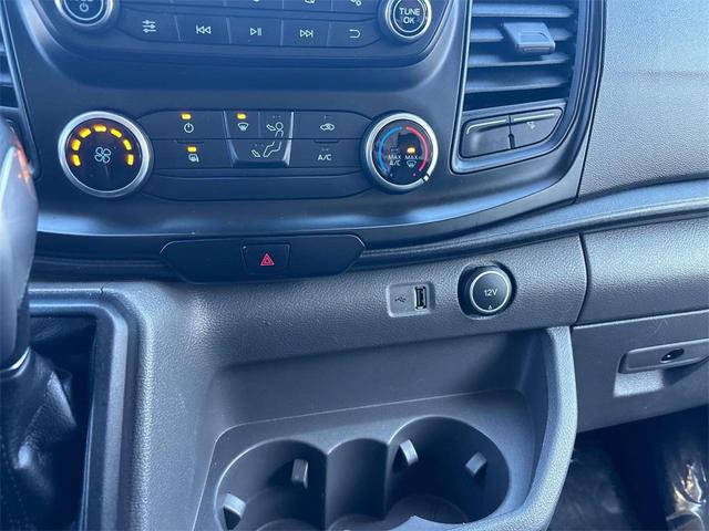 Photo of 2021 OXFORD WHITE Ford Transit-350