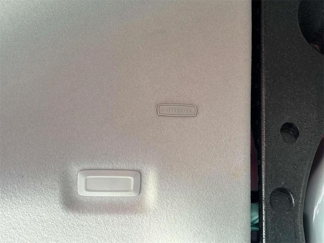 Photo of 2021 OXFORD WHITE Ford Transit-350
