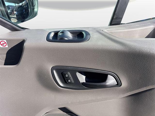 Photo of 2021 OXFORD WHITE Ford Transit-350