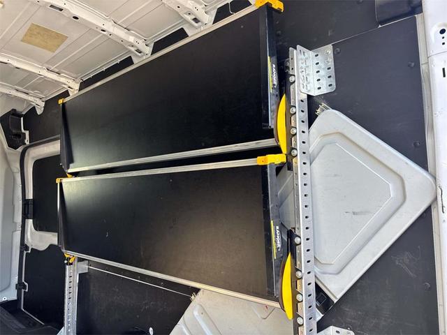 Photo of 2021 OXFORD WHITE Ford Transit-350