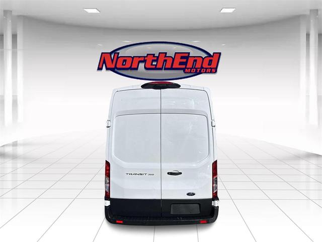 Photo of 2021 OXFORD WHITE Ford Transit-350