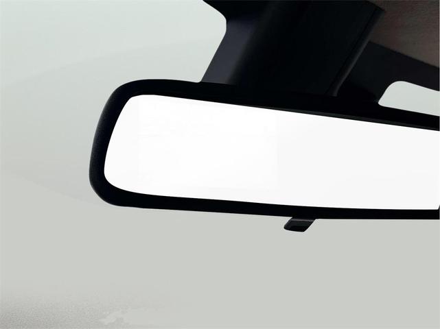 Photo of 2022 Summit White Chevrolet Express 3500