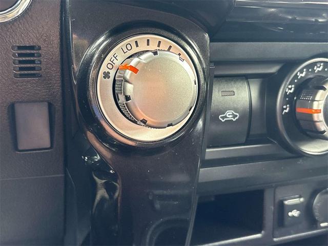 Photo of 2023 Classic Silver Metallic Toyota 4Runner