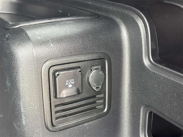 Photo of 2023 Classic Silver Metallic Toyota 4Runner