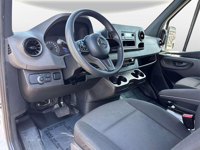 Photo of 2023 Arctic White Mercedes-Benz Sprinter 2500