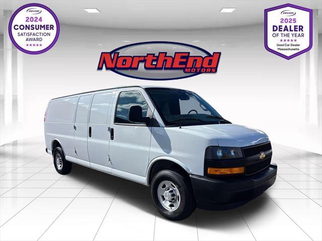 2022 Chevrolet Express 2500