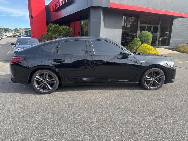 Photo of 2023 Majestic Black Pearl Acura Integra