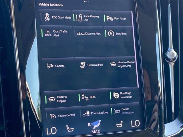 Photo of 2020 Denim Blue Metallic Volvo S60