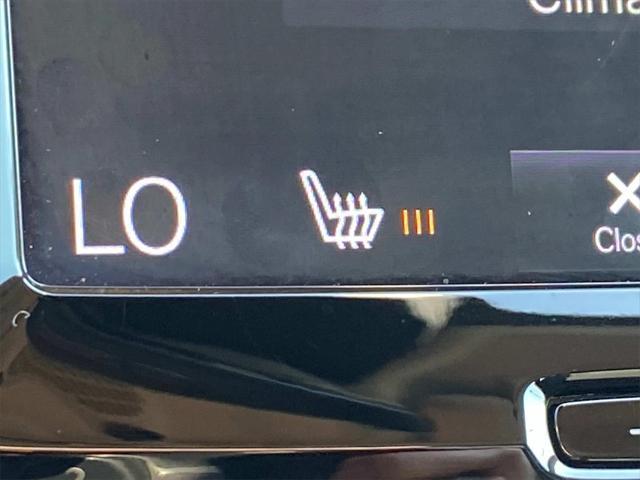 Photo of 2020 Denim Blue Metallic Volvo S60