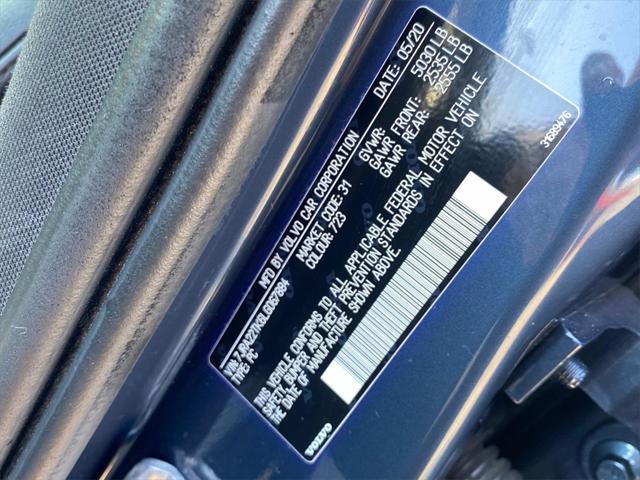 Photo of 2020 Denim Blue Metallic Volvo S60