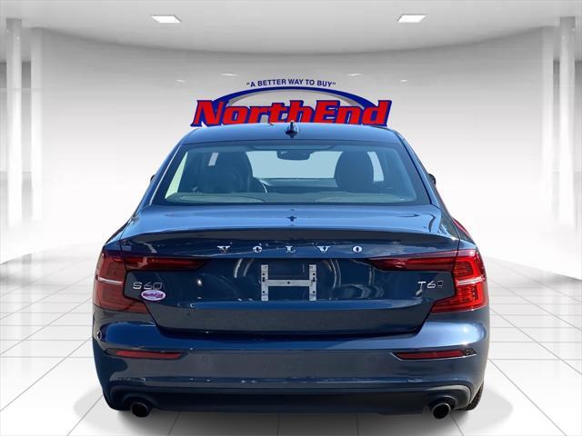 Photo of 2020 Denim Blue Metallic Volvo S60