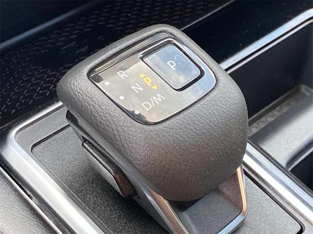 Photo of 2023 Super Black Nissan Pathfinder