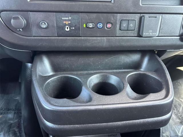 Photo of 2020 Summit White GMC Savana 2500