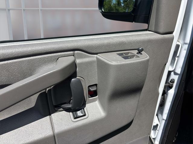 Photo of 2023 Summit White GMC Savana 2500