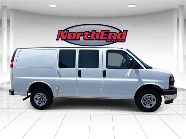 Photo of 2023 Summit White GMC Savana 2500