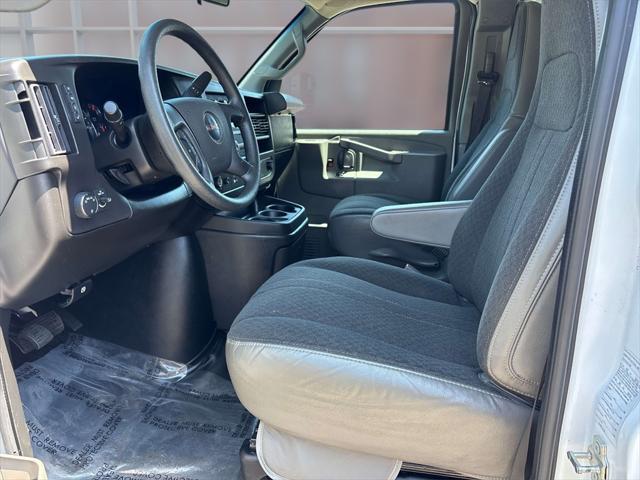 Photo of 2023 Summit White GMC Savana 2500