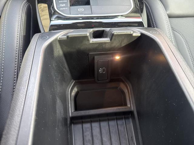 Photo of 2025 Dark Graphite Metallic BMW X4