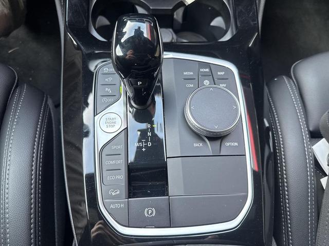 Photo of 2025 Dark Graphite Metallic BMW X4