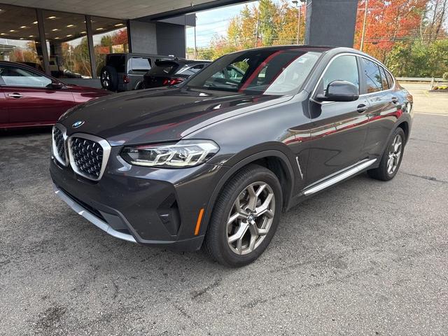 Photo of 2025 Dark Graphite Metallic BMW X4