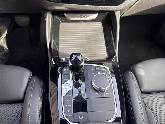 Photo of 2025 Dark Graphite Metallic BMW X4