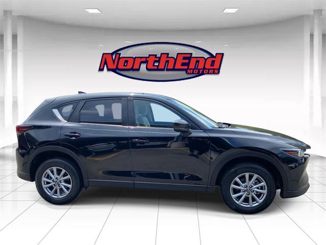 Photo of 2023 Jet Black Mica Mazda CX-5