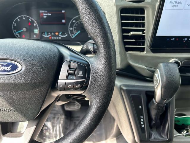 Photo of 2023 OXFORD WHITE Ford Transit-350