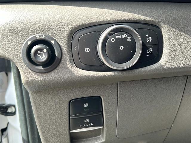 Photo of 2023 OXFORD WHITE Ford Transit-350