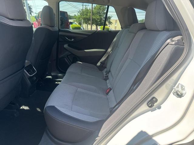 Photo of 2023 Crystal White Pearl Subaru Outback