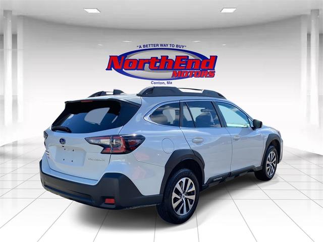 Photo of 2023 Crystal White Pearl Subaru Outback
