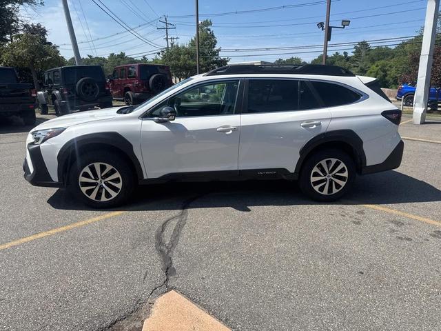 Photo of 2023 Crystal White Pearl Subaru Outback